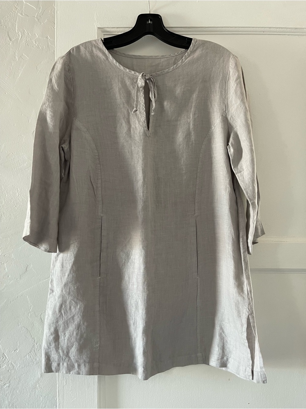 Three Dots Light Gray Linen Tie-Neck Tunic
